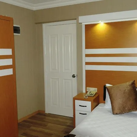 Hotel Heaven
